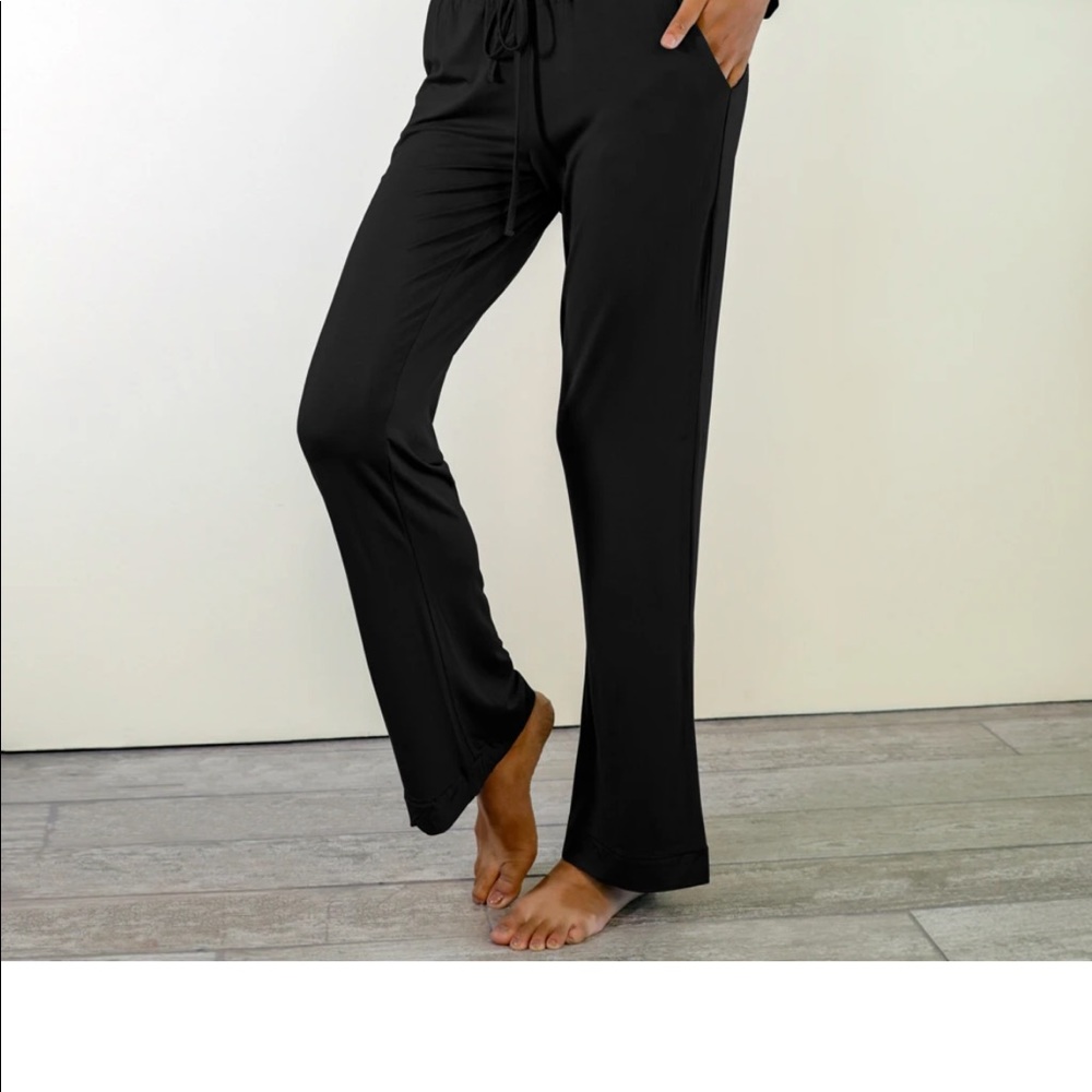 Faceplant Dreams bamboo pajama pants black Size medium NWT